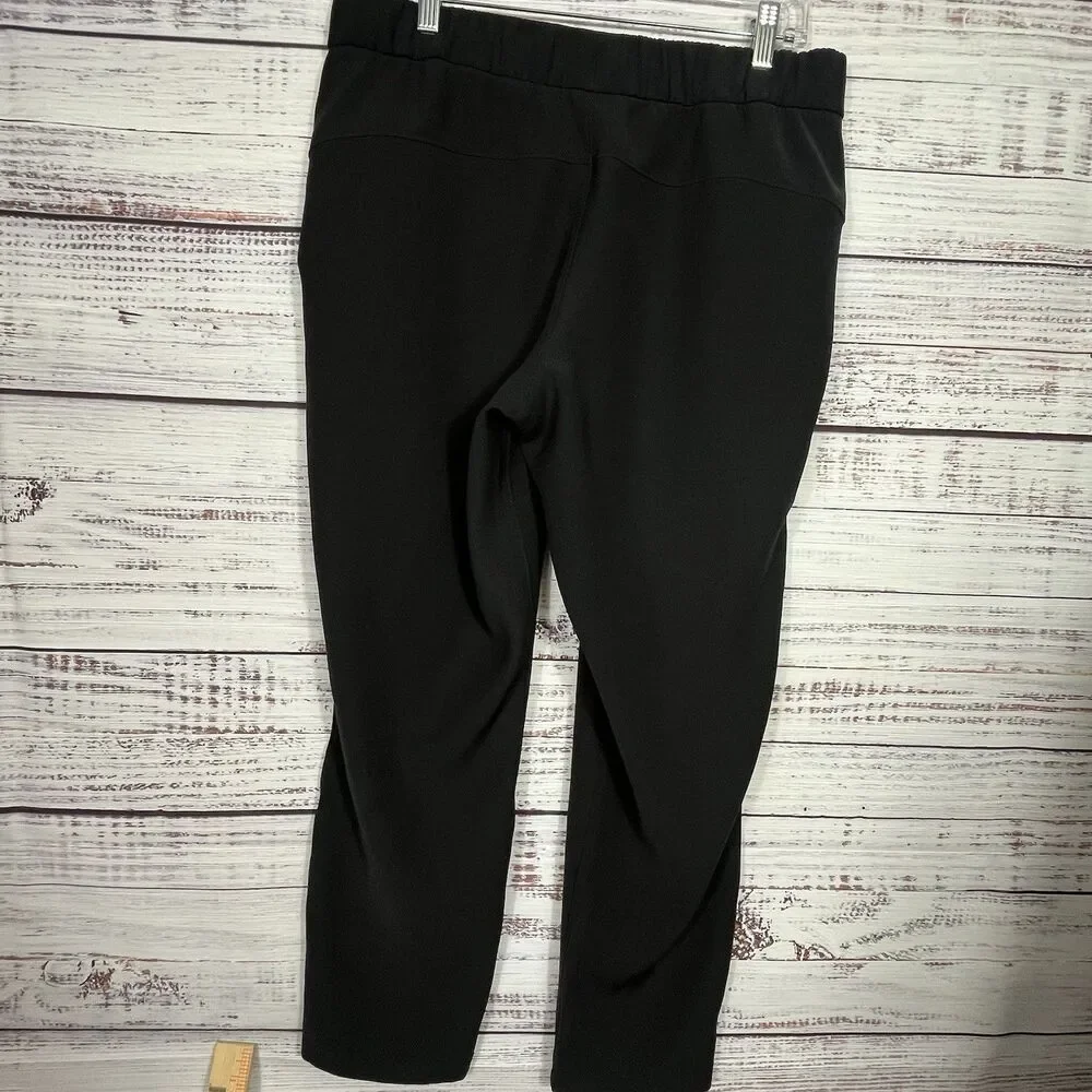 Lululemon On The Fly Pant Woven 27